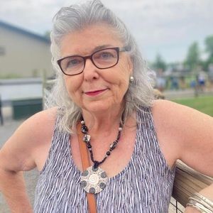 Meet your Posher, Robin